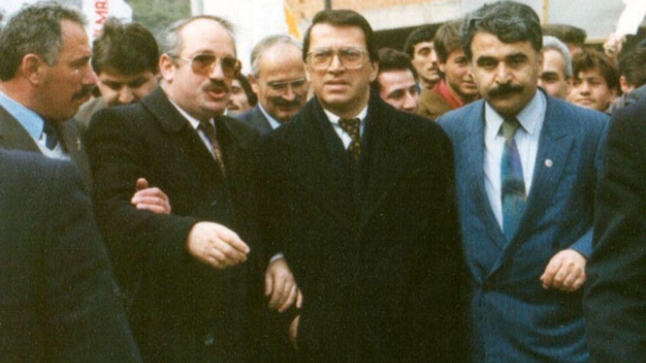 Yakın arkadaşı, Mesut Yılmaz'ı anlattı