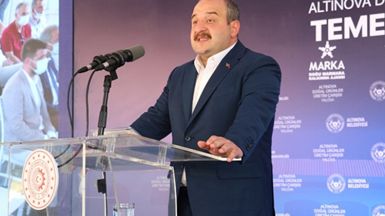 Bakan Varank: Devlet- millet el ele verecek, bu zor günleri hep birlikte atlatacağız