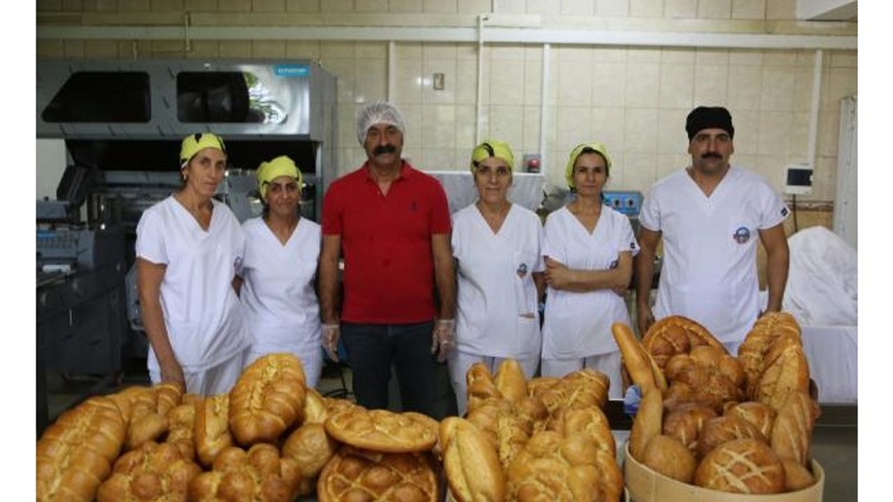 Tunceli'de, hayırsever destekli halk ekmek 3 TL