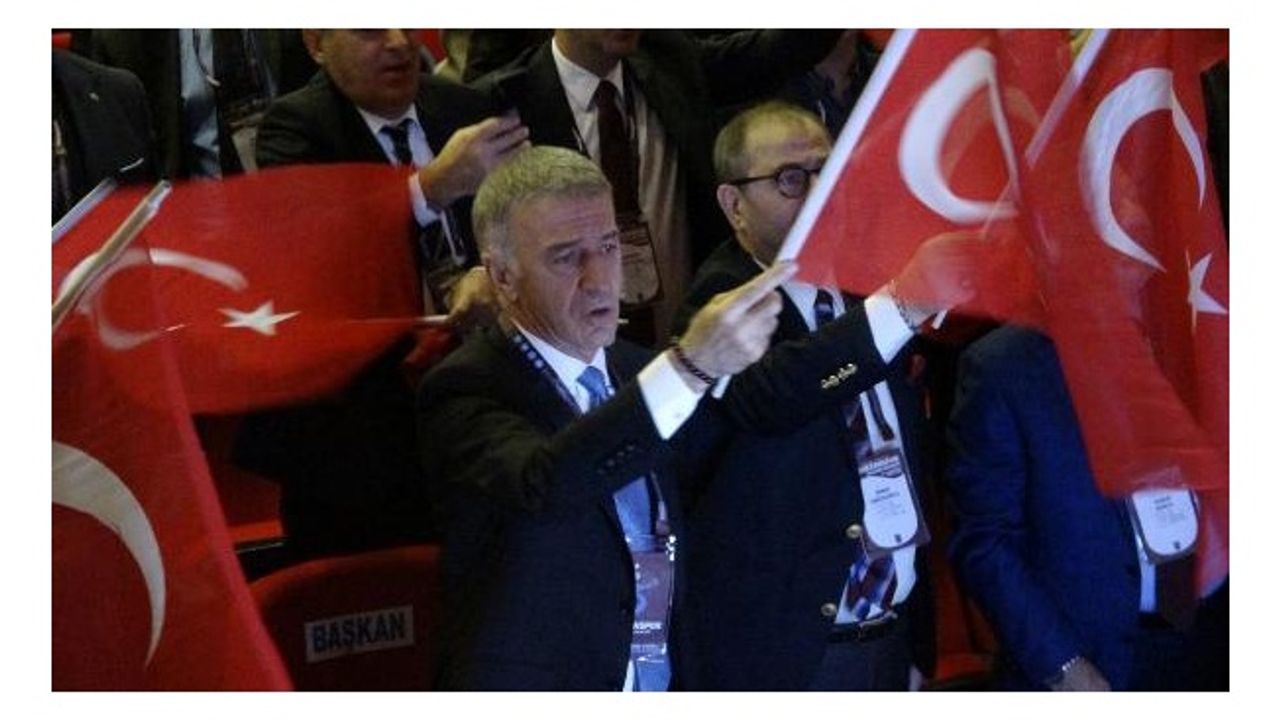 Ahmet Ağaoğlu: Trabzonspor’u tesisinden mahrum etmek ihanetlerin en büyüğüdür