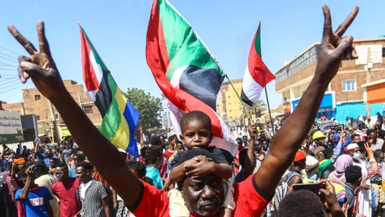 Sudan'daki nihai anlaşma 17 aydır süren siyasi krizi sonlandıracak mı?