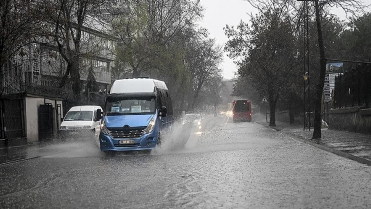 Ankara'nın kuzey kesimleri ile Kastamonu ve Çankırı çevreleri için yağış uyarısı