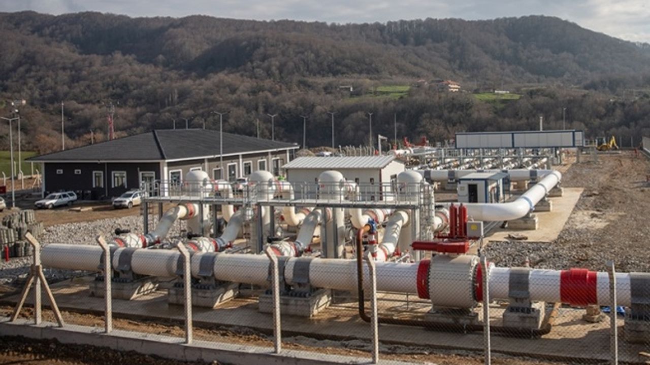 Bakan Dönmez: Küresel bir enerji krizinde en önemli oyunculardan biri kendi gazımız olacak