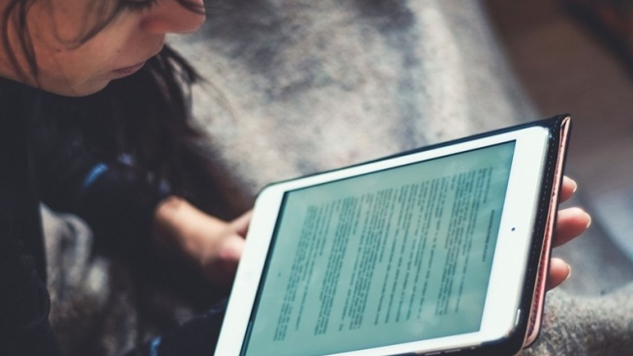Depremden etkilenen üniversite öğrencileri ve öğretim elemanlarına internet desteği
