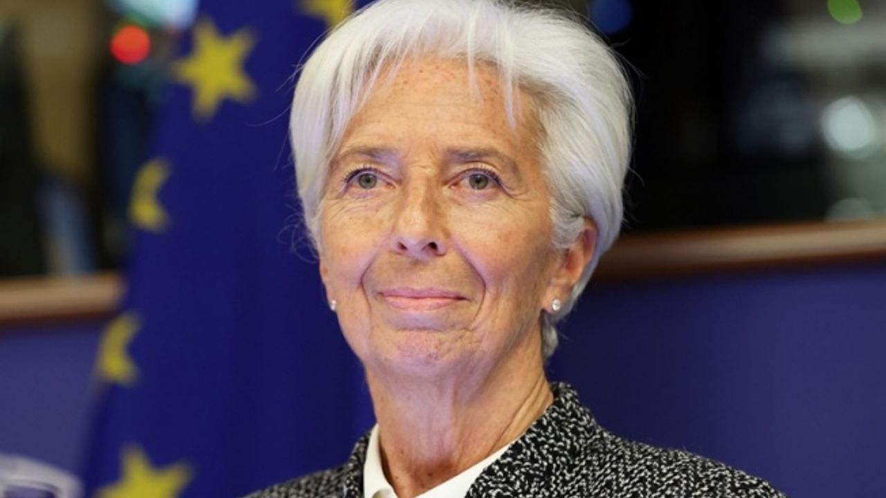ECB Başkanı Lagarde: Uluslararası para birimi statüsü hafife alınmamalı
