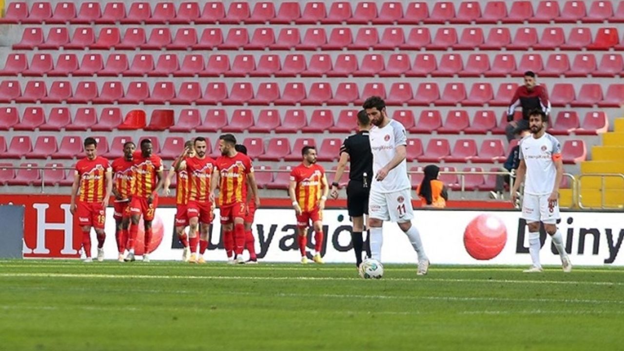 Kayserispor 3 puanı 3 golle aldı