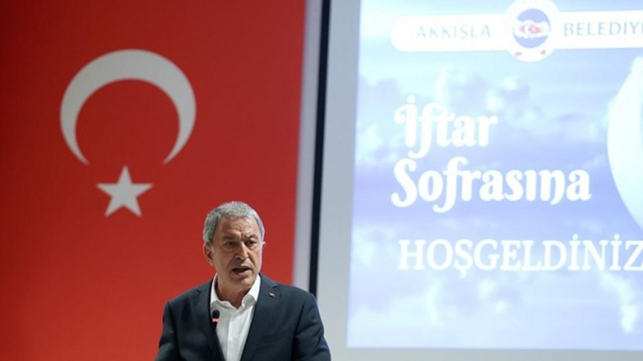Milli Savunma Bakanı Akar, TSK'nin gövde gösterisine hazırlandığını açıkladı