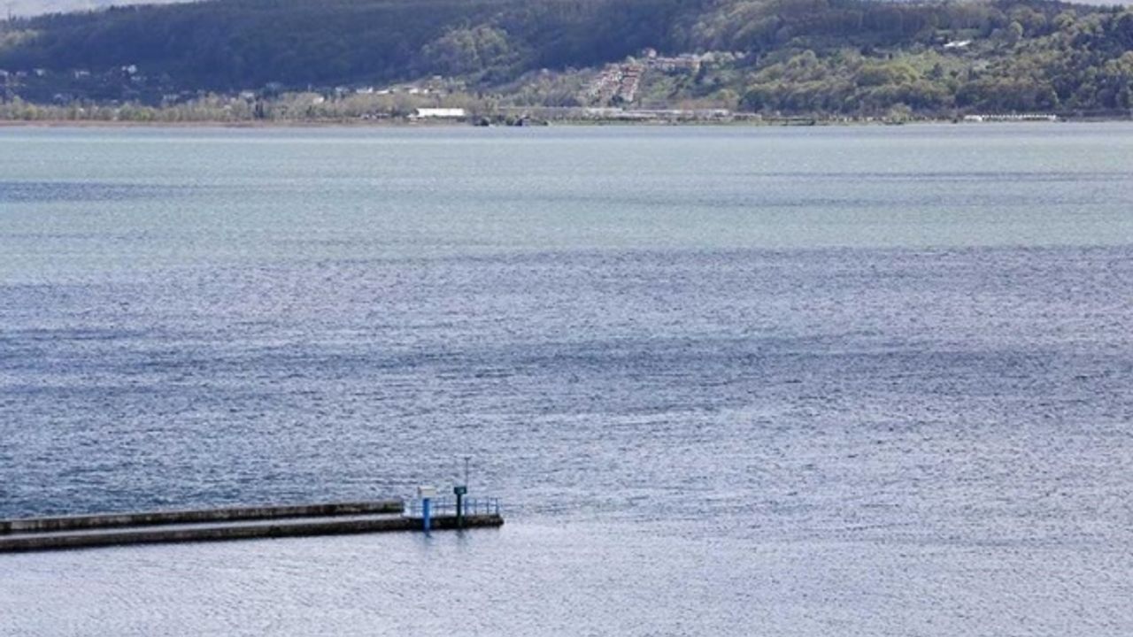Son yağışlarla Sapanca Gölü'nde su seviyesi 30 santimetre daha arttı
