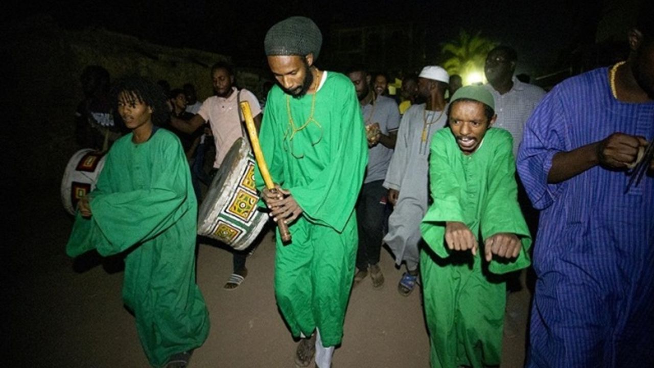 Sudan'da "Mesaharati" geleneği yaşatılmaya devam ediyor