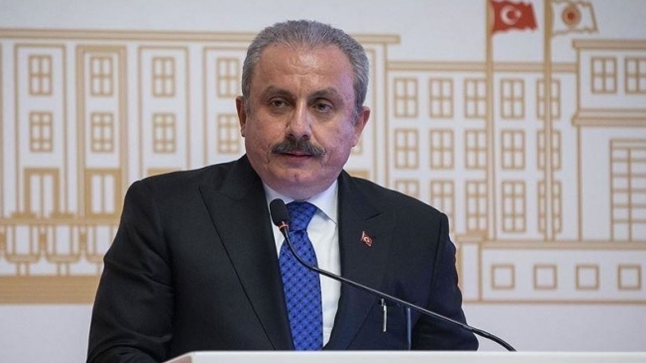 TBMM Başkanı Şentop, vefatının 30. yılında 8. Cumhurbaşkanı Turgut Özal'ı andı