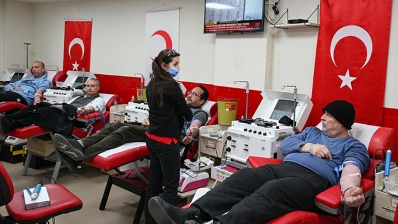 Türk Kızılay, ulusal kan stoklarının yeniden yükselme eğiliminde olduğunu açıkladı
