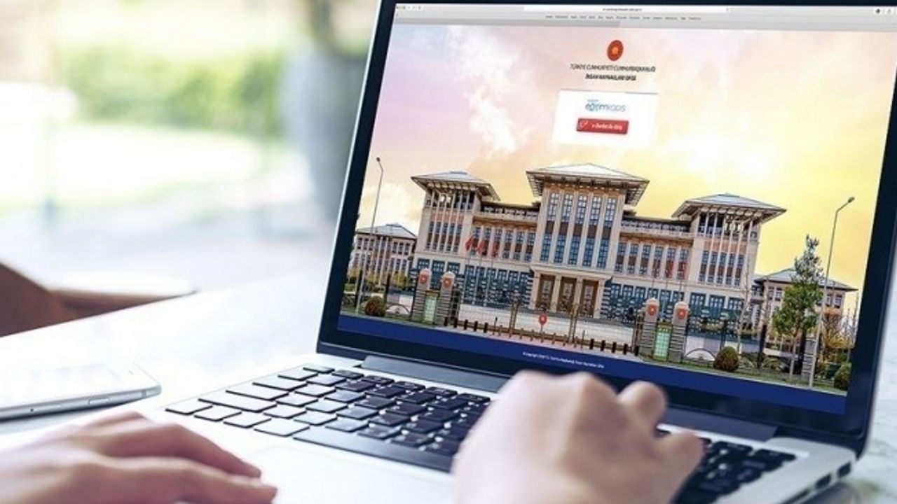 Ulusal Staj Programı'nın "2023 stajyer havuzu" işverenlerin erişimine açıldı