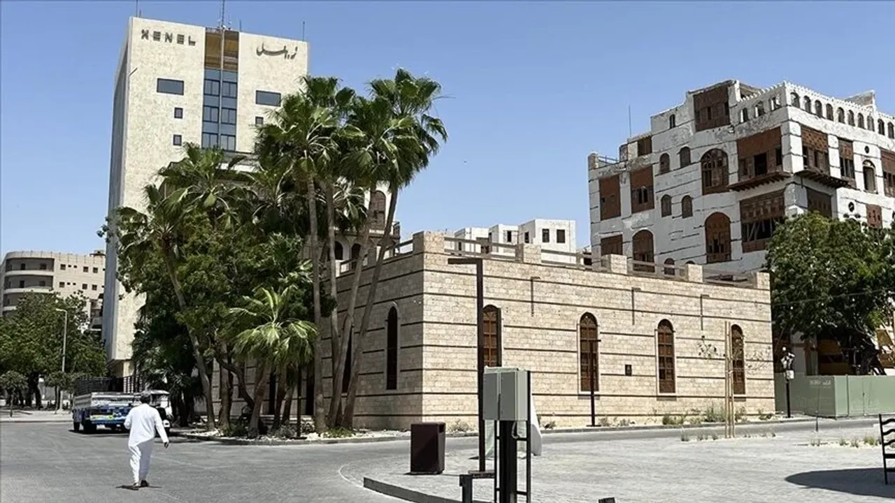 Suudi Arabistan'ın tarih boyunca önemini koruyan liman kenti: Cidde