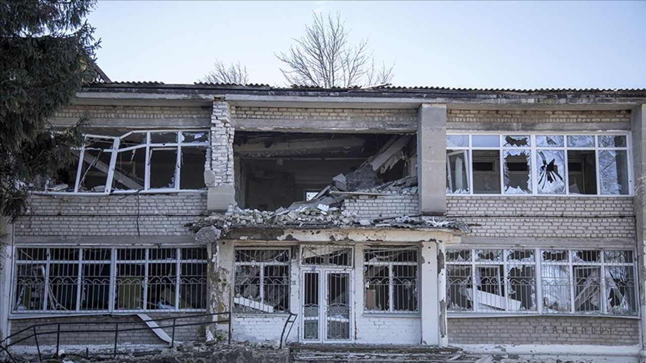 BM: Ukrayna'da savaşın başlangıcından bu yana 1000'den fazla sağlık tesisi saldırıya uğradı