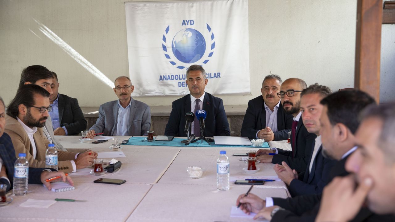 ABB AK Parti Grup Başkanvekili Köse, AYD Anadolu Sohbetleri Programına konuk oldu