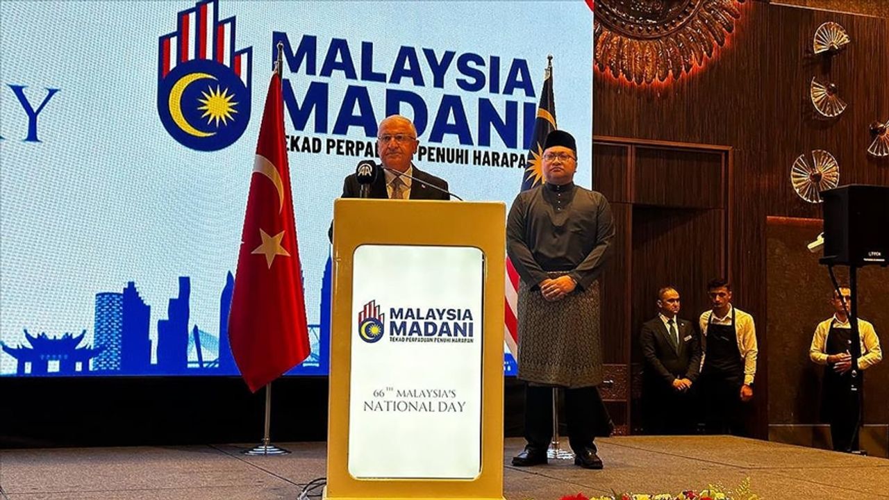 Milli Savunma Bakanı Güler: Malezya, Türkiye'nin Güneydoğu Asya'daki en büyük stratejik ortaklarından birisidir