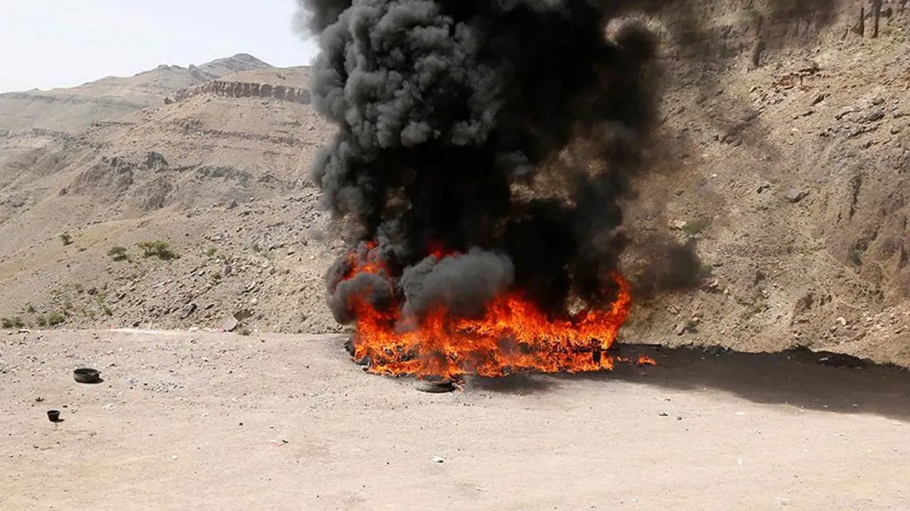 Yemen'de mayın patlaması sonucu 4 asker öldü, 3'ü de yaralandı