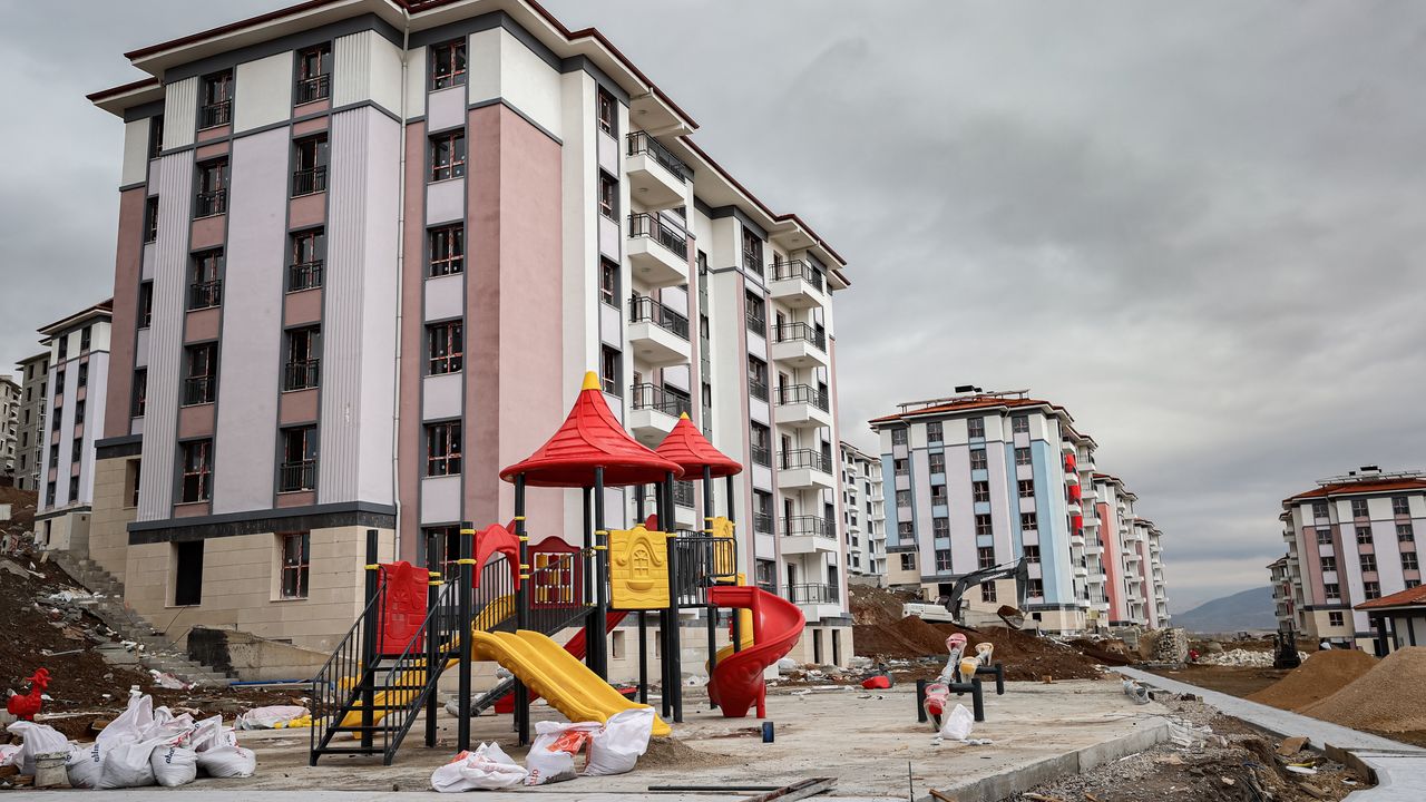 Malatya'da hak sahipliği başvurusu yapamayan depremzedelere ek süre verildi