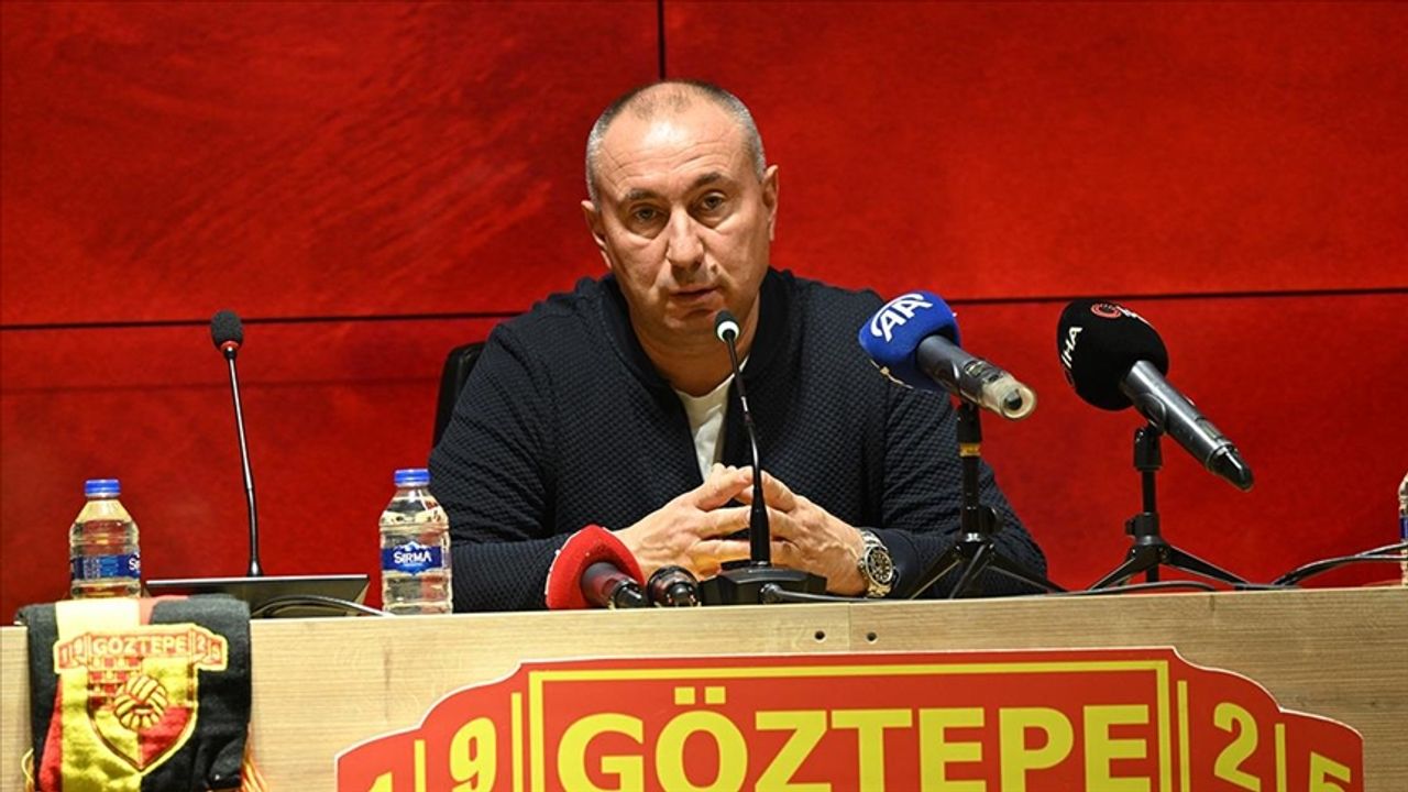 Göztepe'nin yeni teknik direktörü Stoilov: Bu takımın Süper Lig'e çıkmaması için hiçbir neden yok