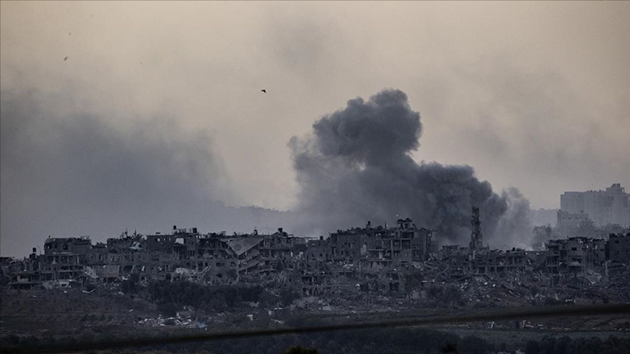 İsrail ordusu, Lübnan'dan "havadan karaya" fırlatılan bir füzenin düşürüldüğünü açıkladı
