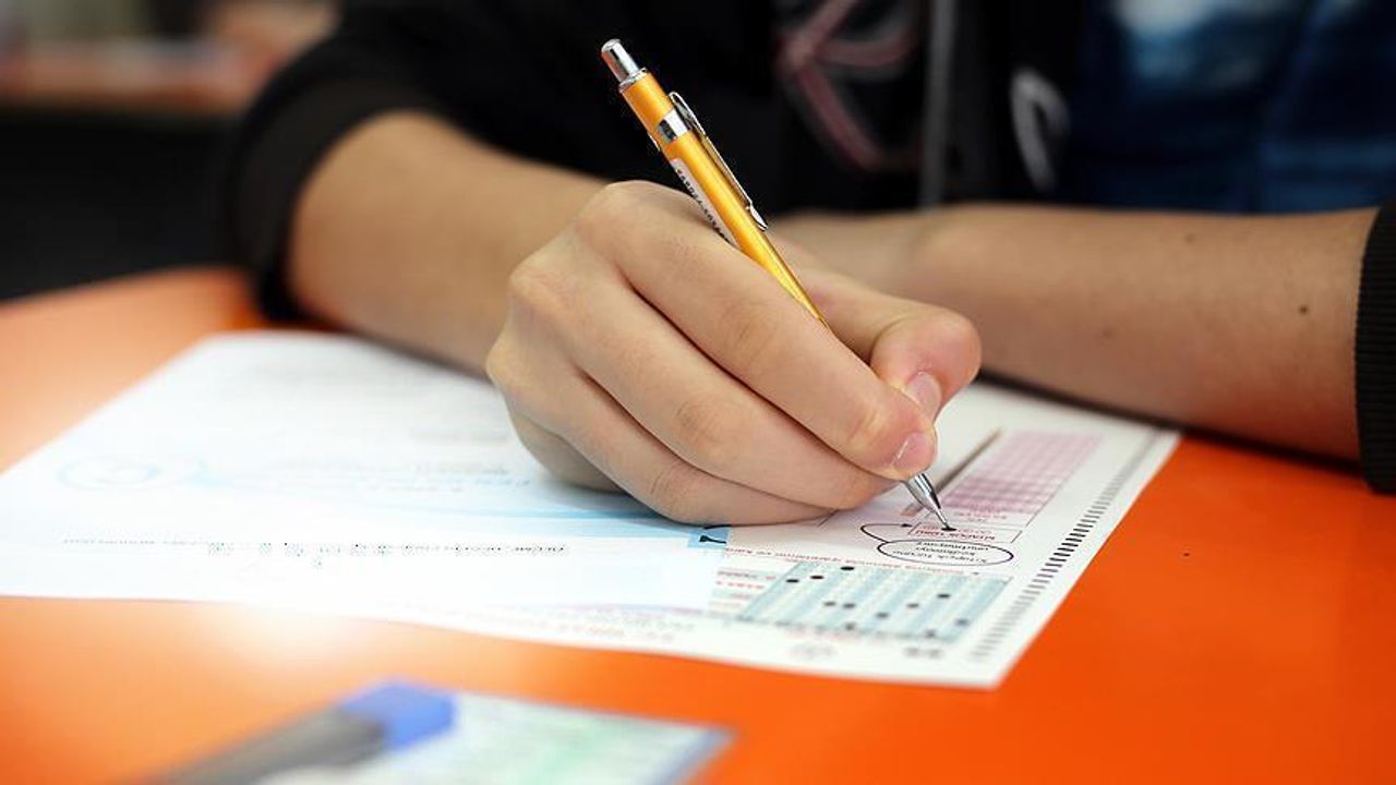 Lise 9. sınıflara yönelik ülke genelindeki "ortak yazılı sınavlar" tamamlandı
