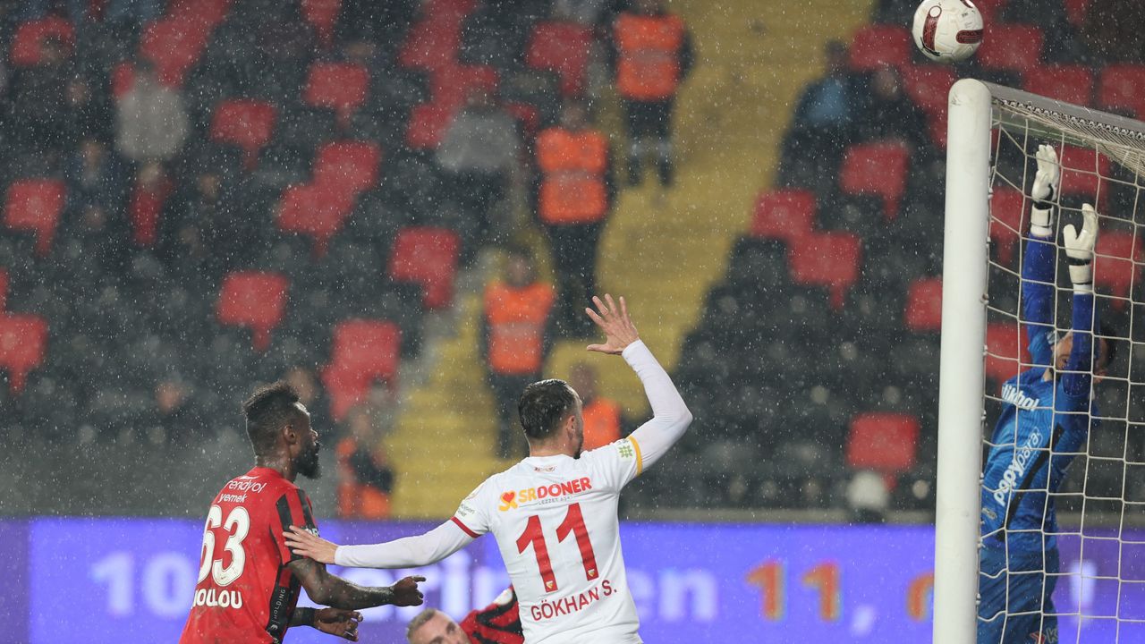 Gaziantep FK ile Kayserispor puanları paylaştı
