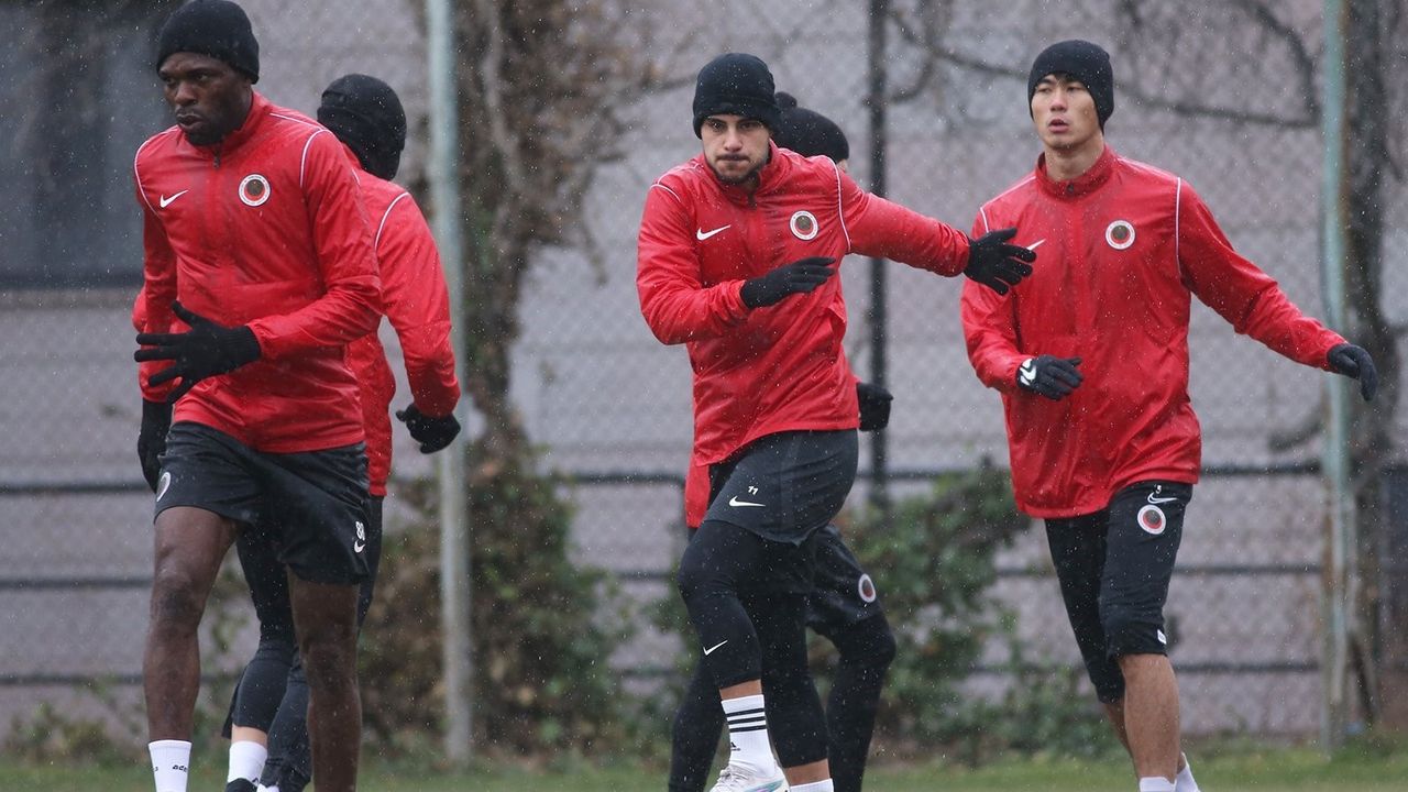 Gençlerbirliği, Trabzonspor maçının hazırlıklarına başladı