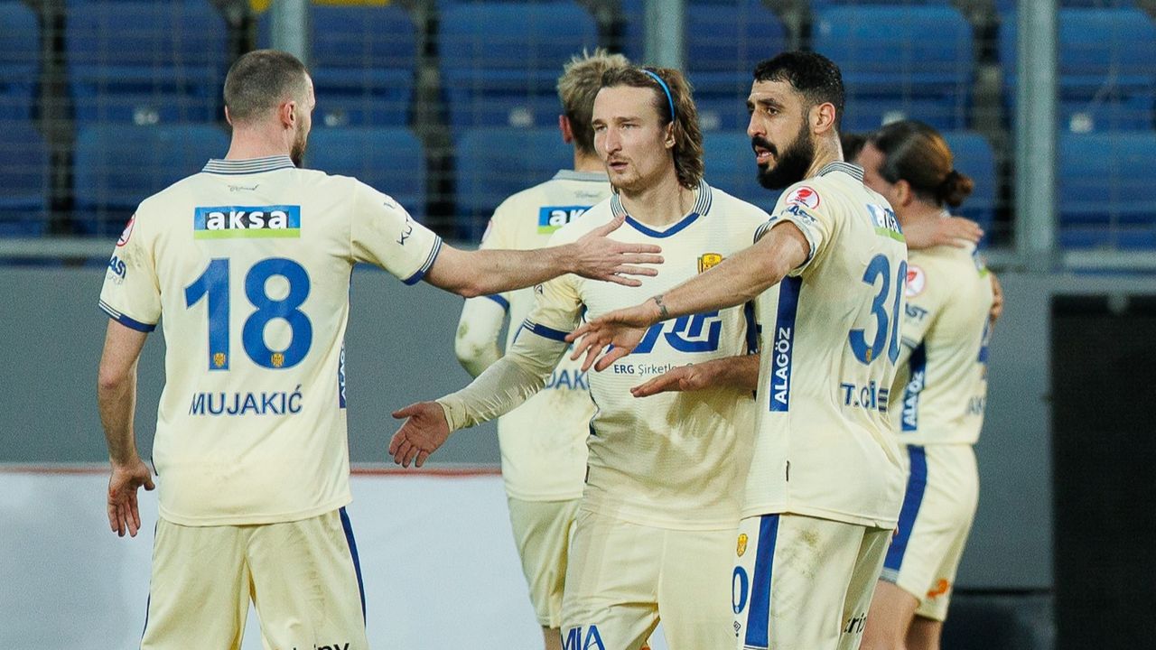 MKE Ankaragücü, Ziraat Türkiye kupasında çeyrek finale yükseldi