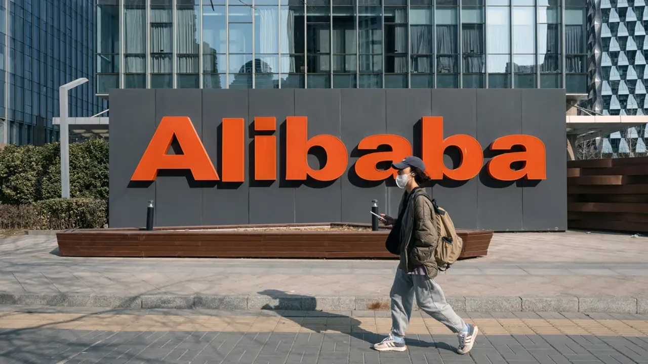 Alibaba'nın halka arz planlarını askıya almasının ardından hisse senetleri düştü