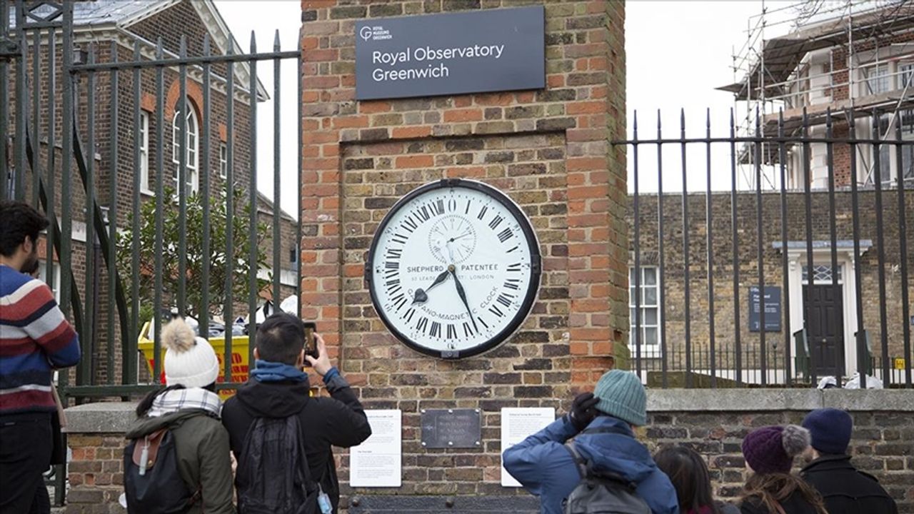 Greenwich Gözlemevinin ilk saat başı sinyallerini yayımlamasının üzerinden 100 yıl geçti