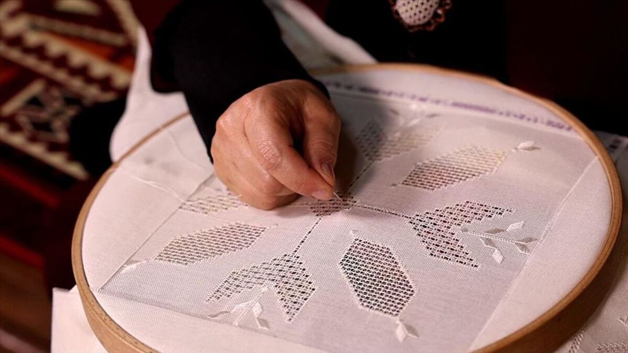 'Antep İşi Nakışı', UNESCO İnsanlığın Somut Olmayan Kültürel Mirası Temsili Listesi'ne kaydedildi