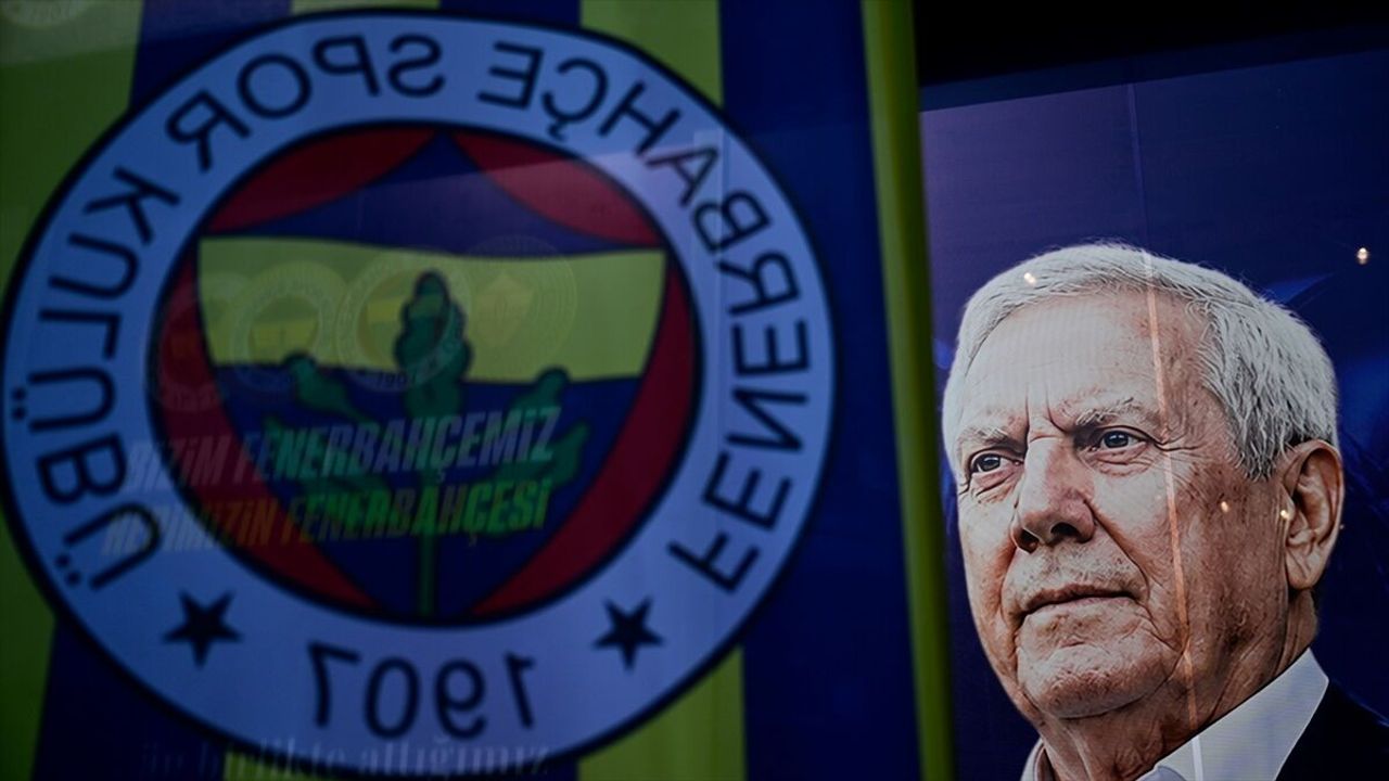Fenerbahçe Kulübünde başkan adayı Aziz Yıldırım'ın listesi belli oldu
