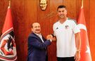 Gaziantep FK'nin yeni teknik direktörü Burak Yılmaz oldu