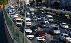 2020'de trafiğe kayıtlı motorlu kara taşıtları sayısı yüzde 4,4 arttı