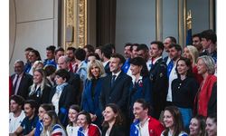 Fransa’da Macron-Le Pen yarışı başladı