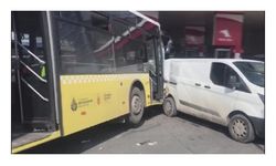 Kağıthane'de İETT otobüsü 6 araca çarptı