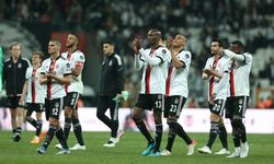 Beşiktaş'ın Avrupa kupalarına gitmesi mucizeye kaldı