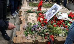 Deniz Gezmiş ve arkadaşları mezarları başında anıldı