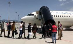 Göç İdaresi: Yılbaşından bu yana 28 bin 581 düzensiz göçmen sınır dışı edildi