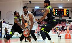 Petkimspor'da Armand da yolcu