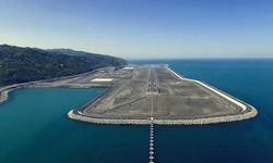 Rize-Artvin Havalimanı terminal ve kule binalarının yükselişi kamerada