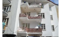 Tartıştığı eşi ve 2 kızını öldürüp, intihara kalkıştı  
