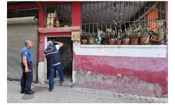 Babasının yanında akrabası tarafından başından vuruldu