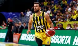 Fenerbahçe Beko, İsmet Akpınar'ın sözleşmesini uzattı