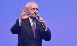 Kılıçdaroğlu İstanbul'a hizmette 3 yıl programında konuştu