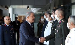 Milli Savunma Bakanı Akar, NATO Karargahı'na geldi