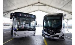 100 yeni metrobüsün hizmete alım töreni