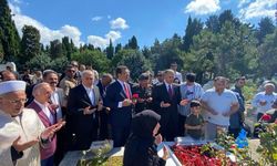 15 Temmuz şehitleri Edirnekapı'daki kabirleri başında anıldı