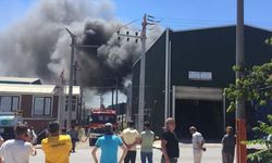 Gebze’de boya fabrikasında yangın