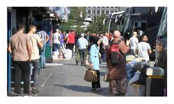 Otogarda bayram dönüşü yoğunluğu